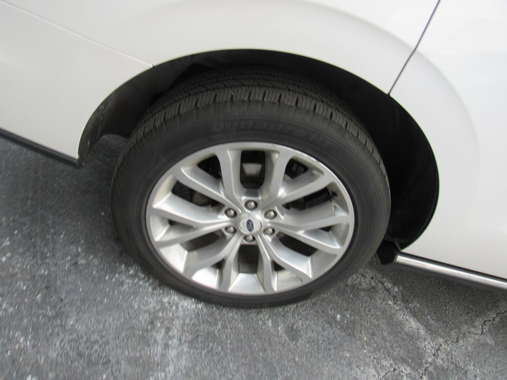 Ford Expedition 4dr Limited 4WD 2018