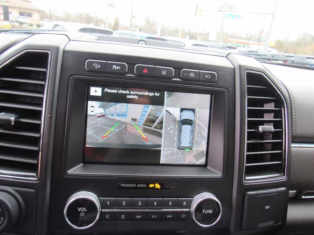 Ford Expedition 4dr Limited 4WD 2018