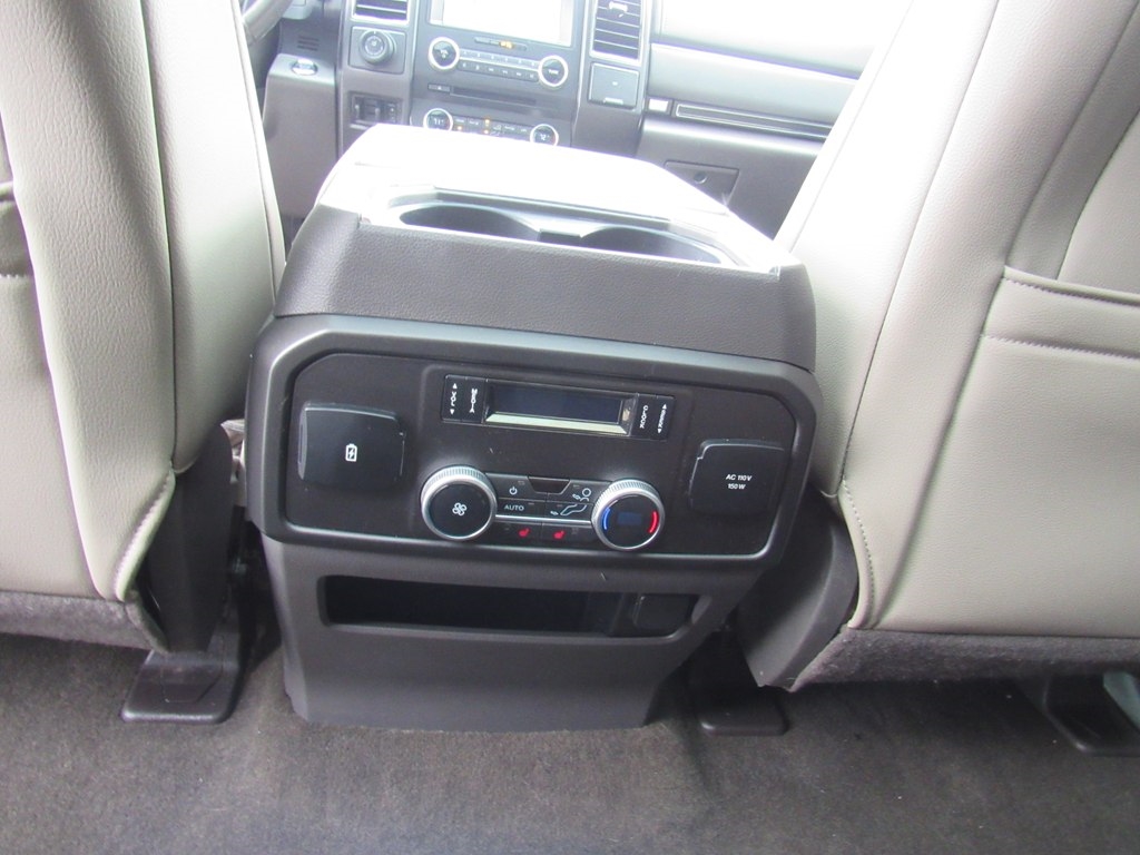 Ford Expedition 4dr Limited 4WD 2018