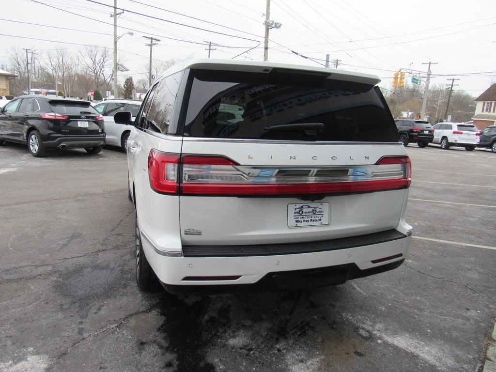 Lincoln Navigator  2021