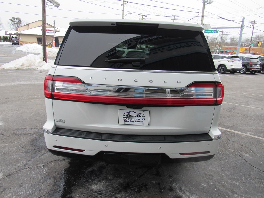 Lincoln Navigator  2021