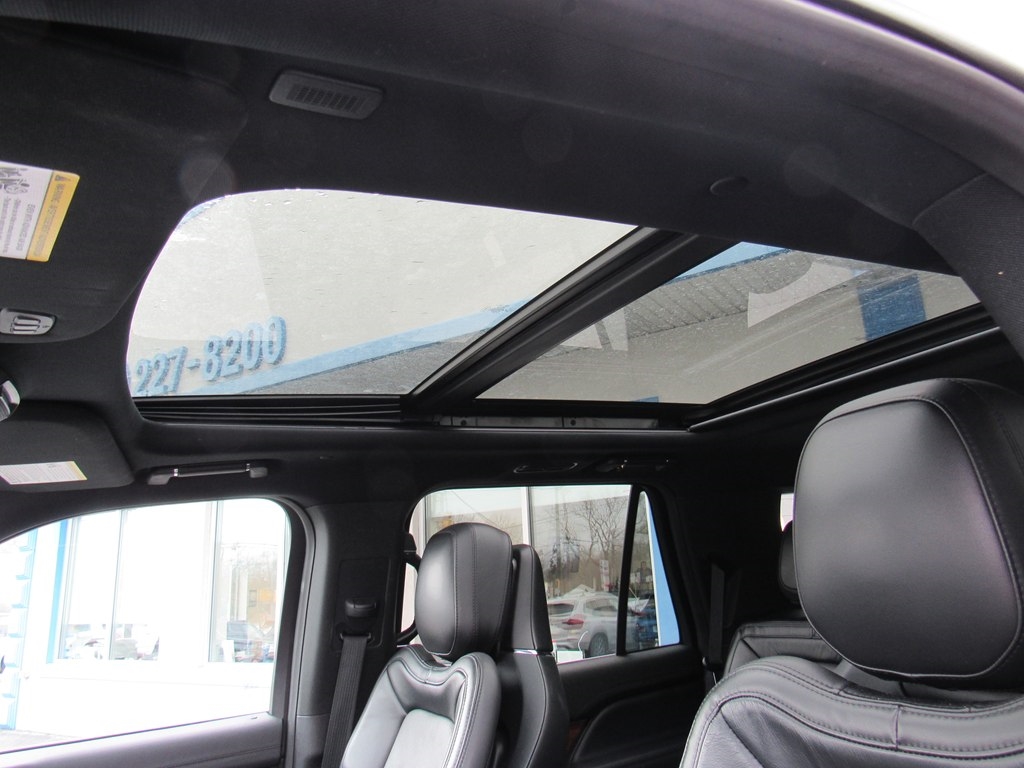 Lincoln Navigator  2021