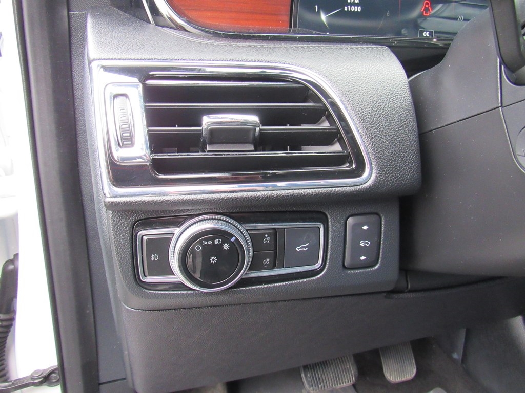 Lincoln Navigator  2021