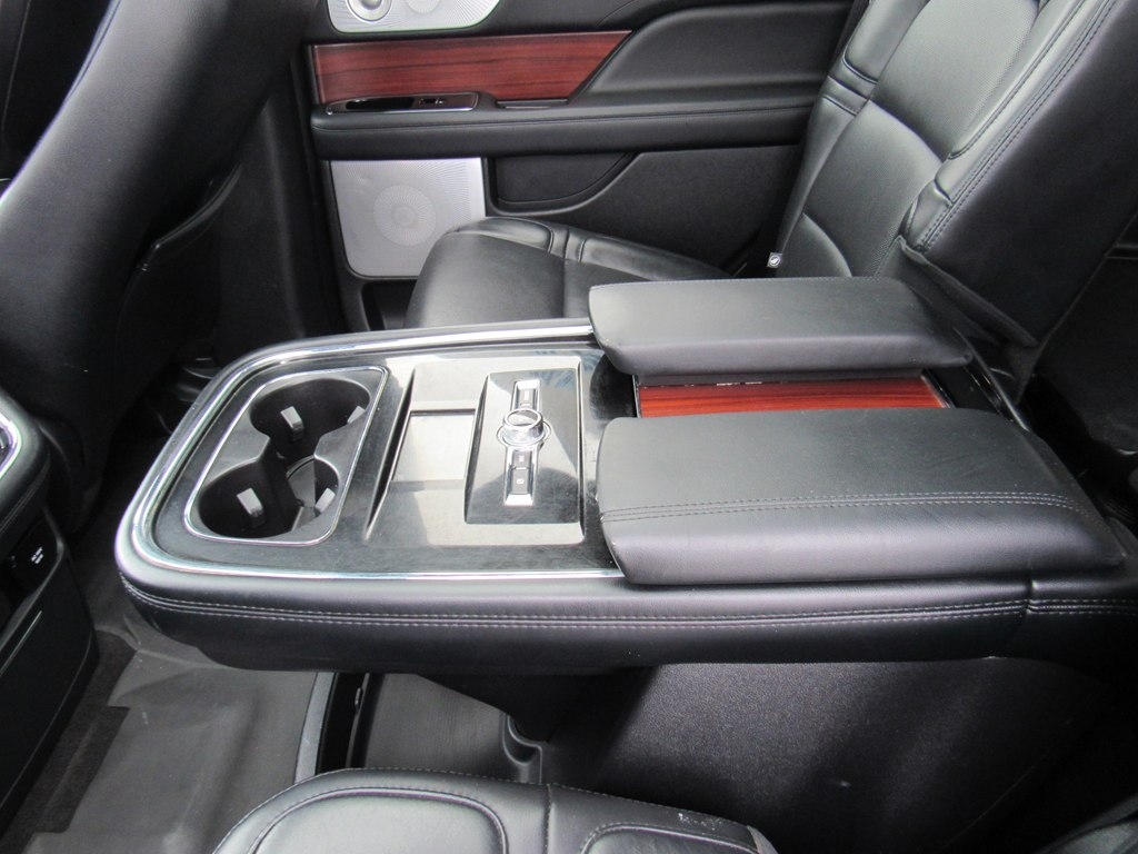 Lincoln Navigator  2021