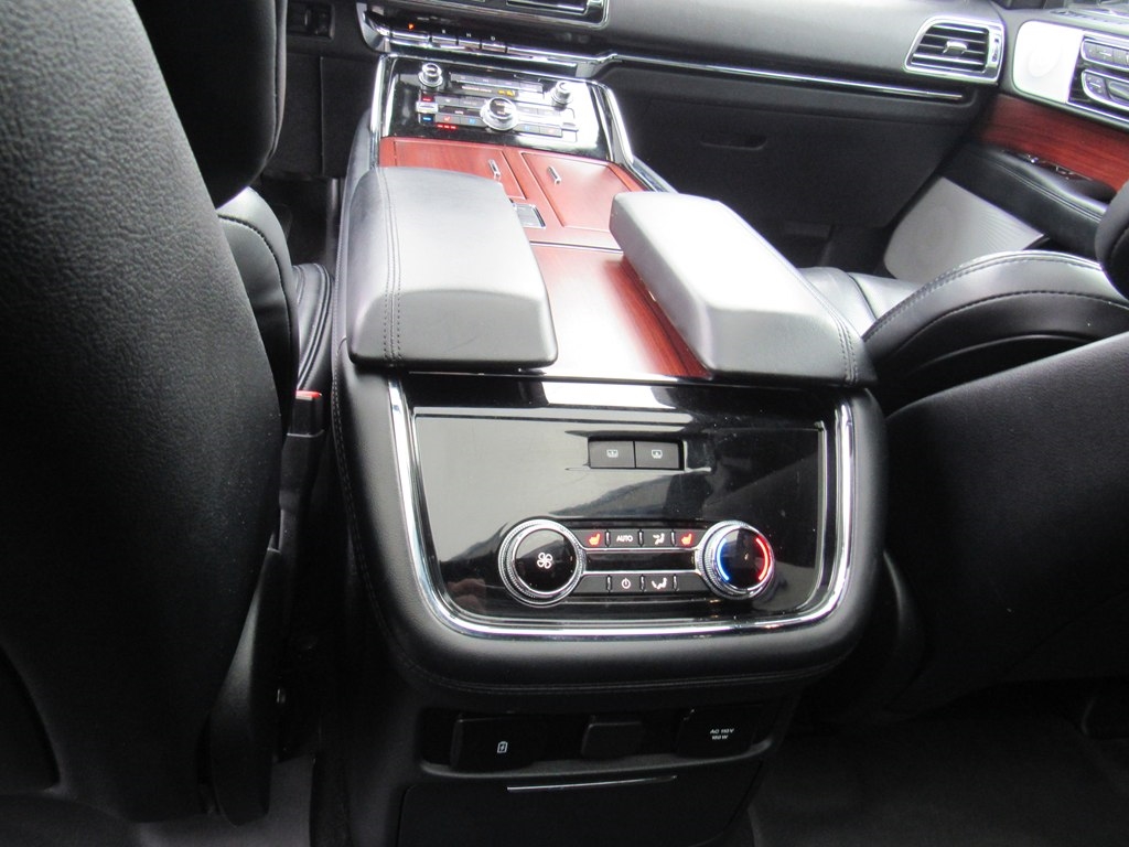 Lincoln Navigator  2021