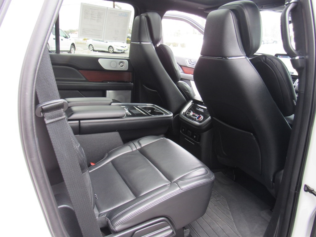 Lincoln Navigator  2021