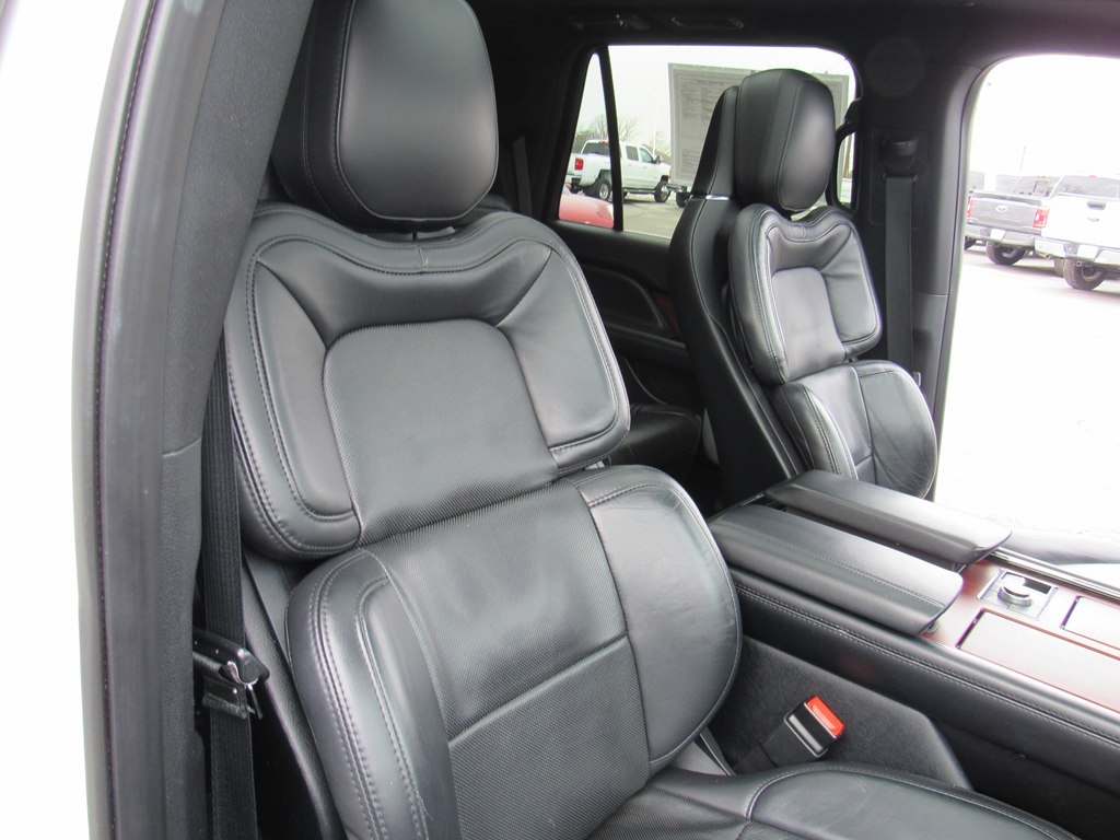 Lincoln Navigator  2021