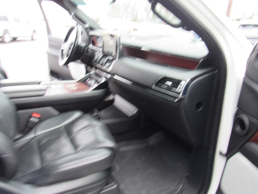 Lincoln Navigator  2021