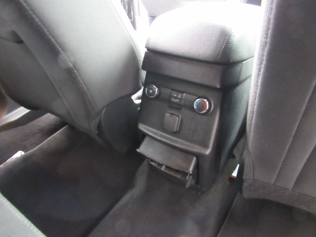 Ford Explorer XLT 4-Door AWD 2019