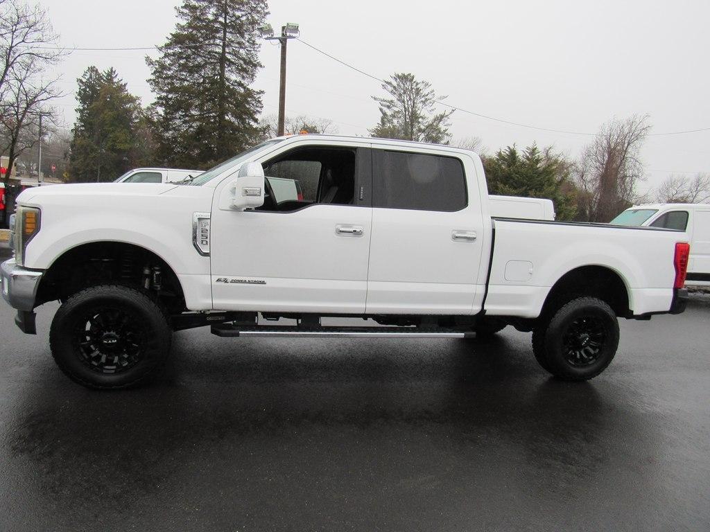 Ford F-250 SD Lariat Crew Cab 4WD 2019