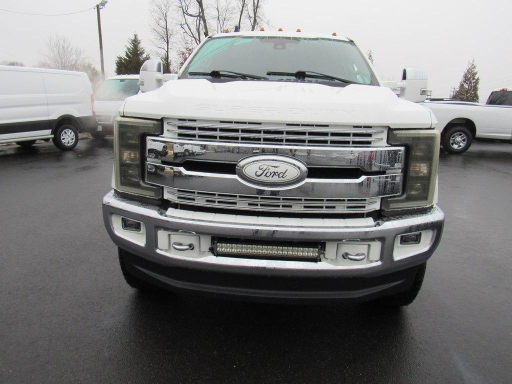 Ford F-250 SD Lariat Crew Cab 4WD 2019