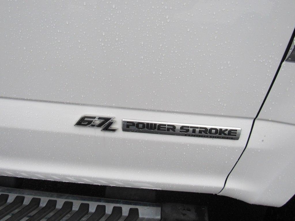 Ford F-250 SD Lariat Crew Cab 4WD 2019