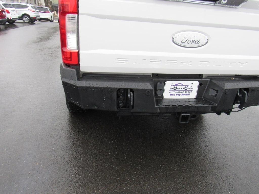 Ford F-250 SD Lariat Crew Cab 4WD 2019