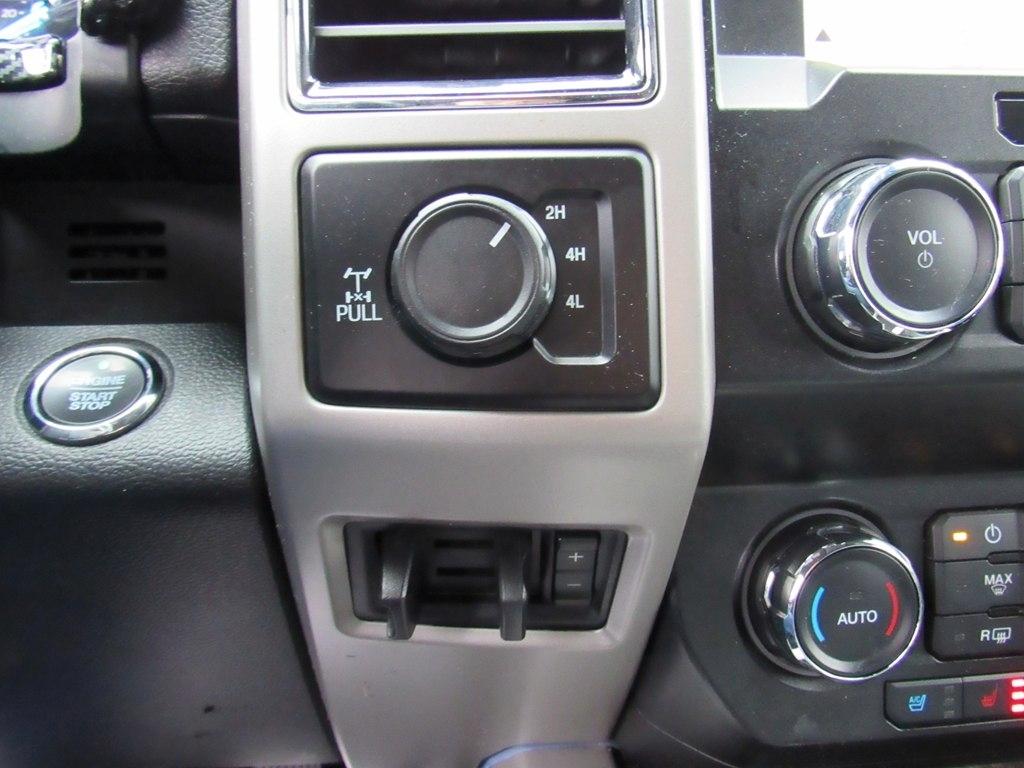 Ford F-250 SD Lariat Crew Cab 4WD 2019