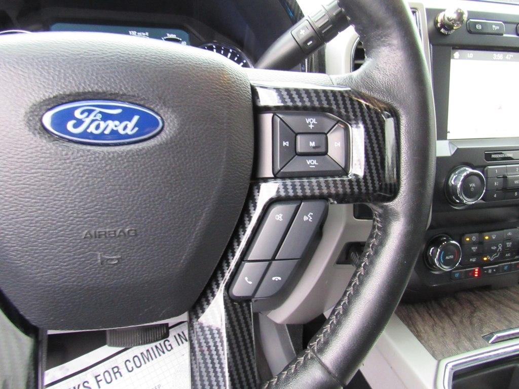 Ford F-250 SD Lariat Crew Cab 4WD 2019