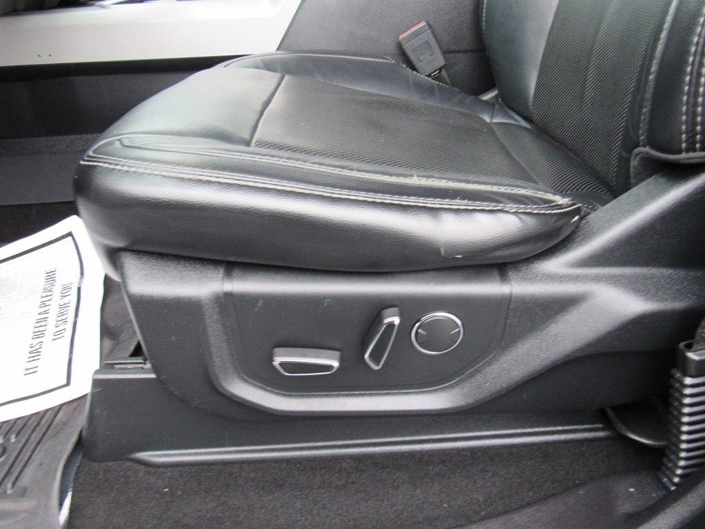 Ford F-250 SD Lariat Crew Cab 4WD 2019