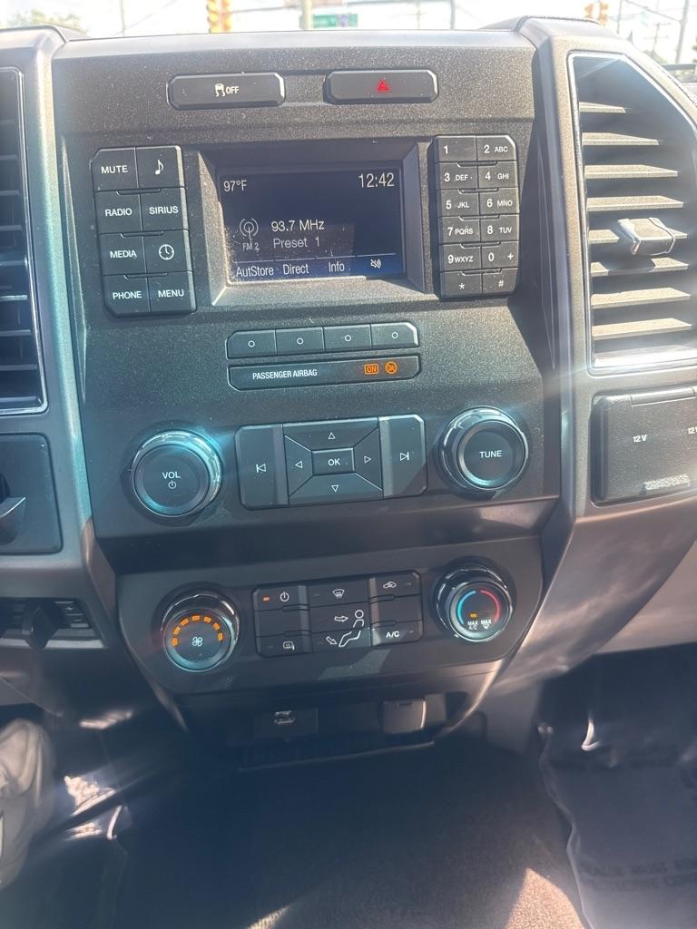 Ford F-550 XL 2WD Crew Cab 179" WB 60" CA 2019