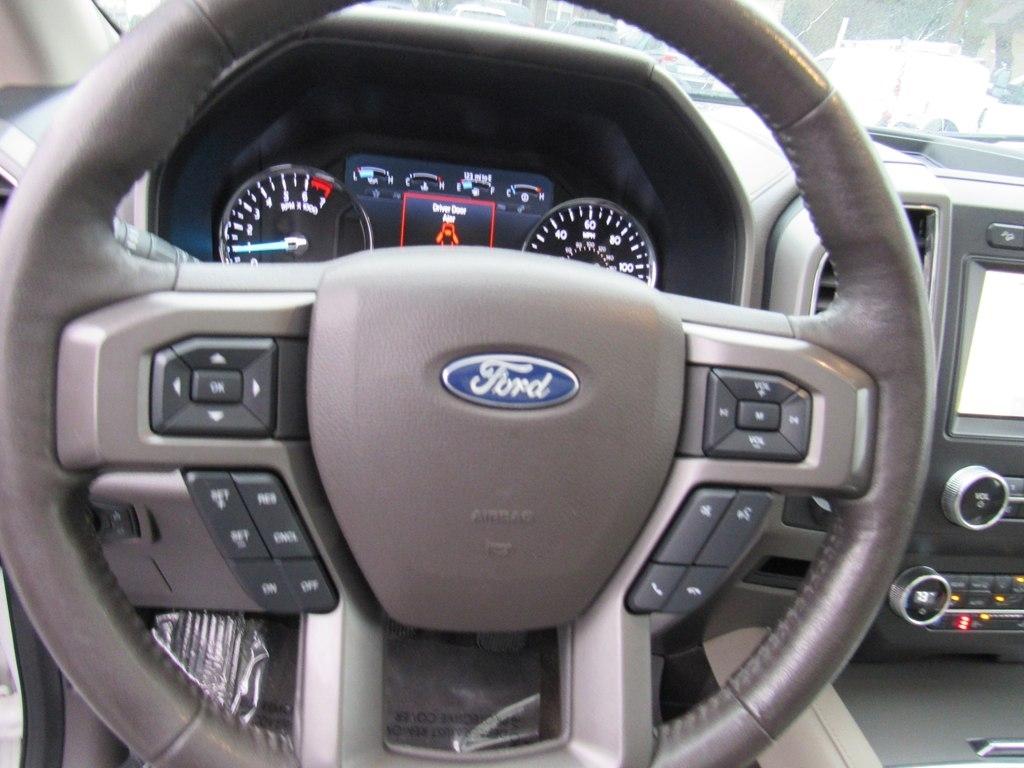 Ford Expedition  2020