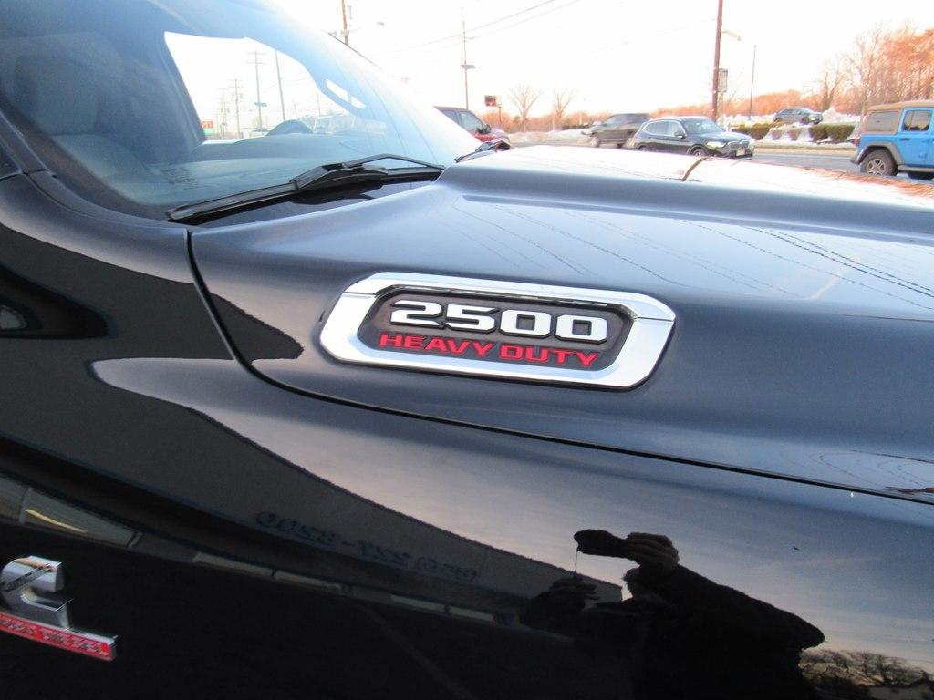 RAM 2500 4WD Crew Cab 149" Longhorn 2021