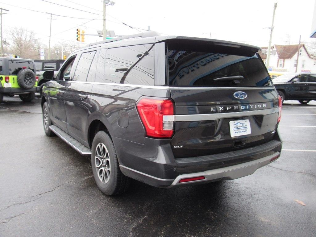 Ford Expedition  2023