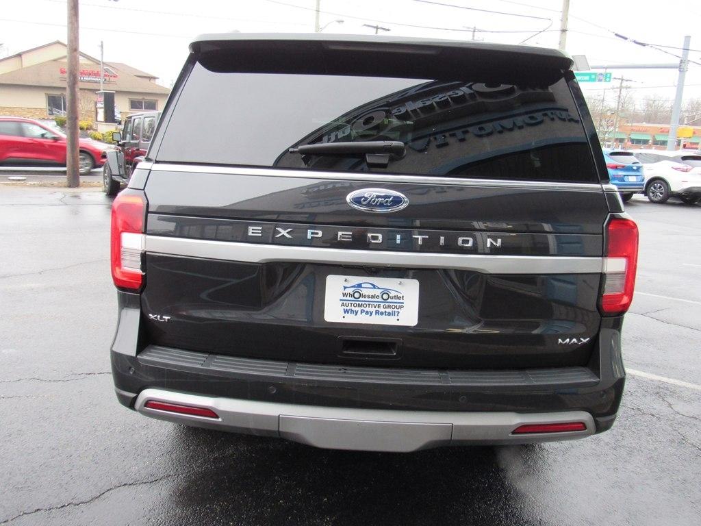 Ford Expedition  2023