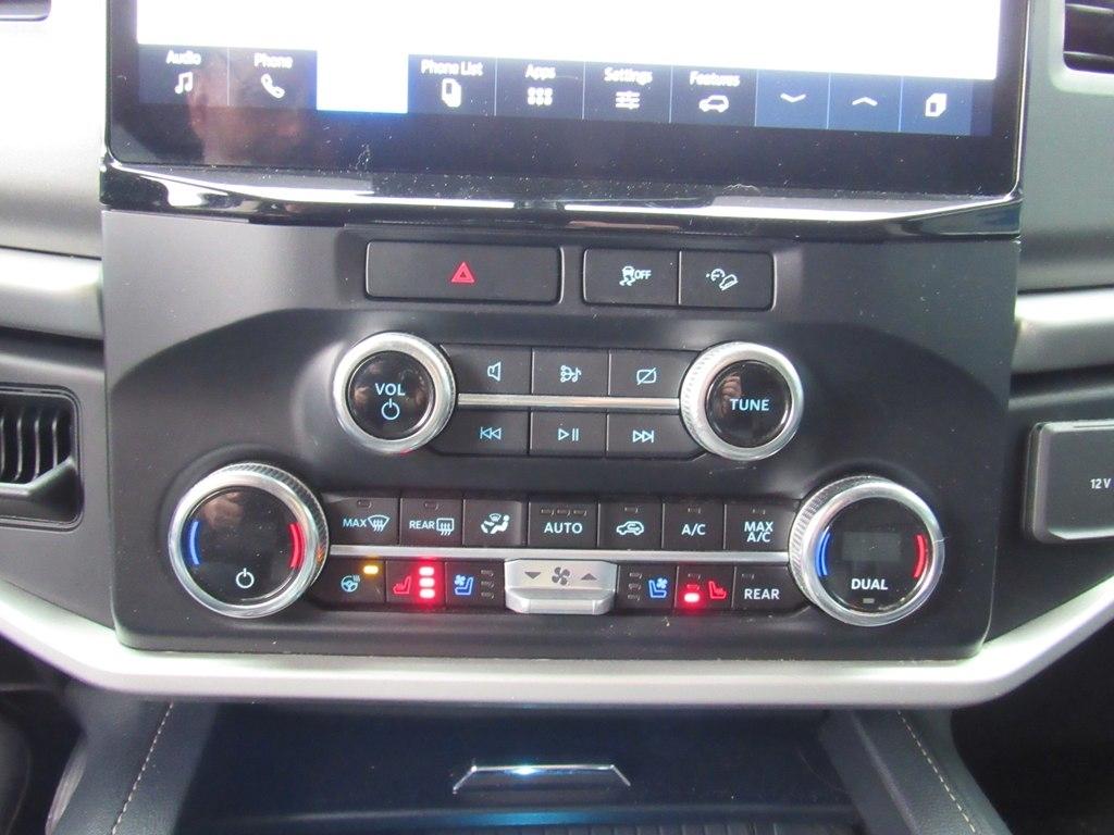 Ford Expedition  2023