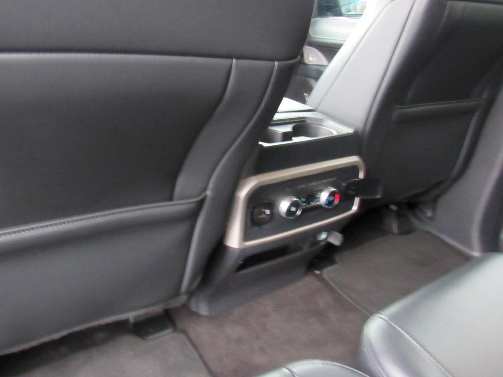 Ford Expedition  2023