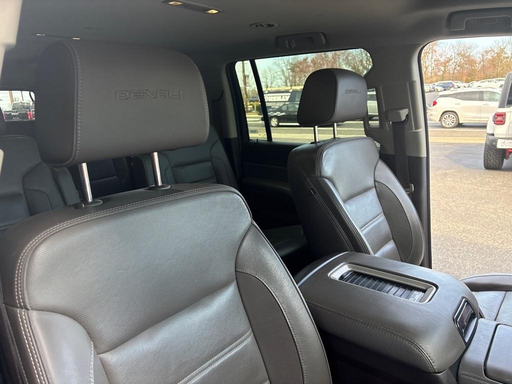 GMC Yukon XL  2020