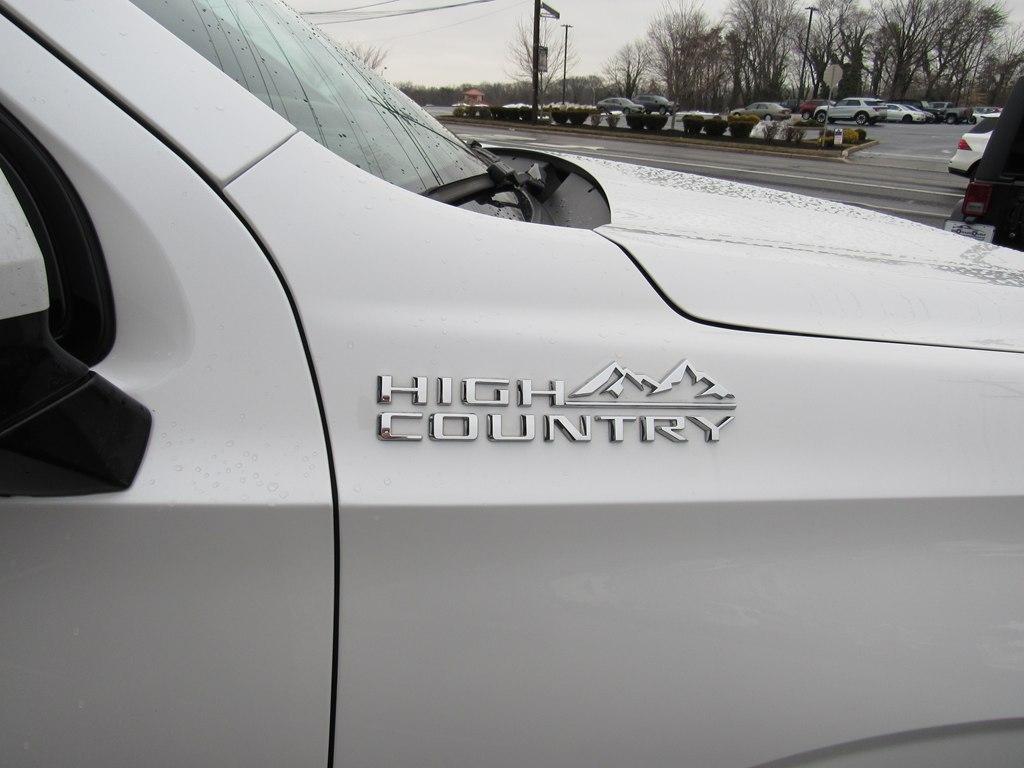 Chevrolet Tahoe  2021