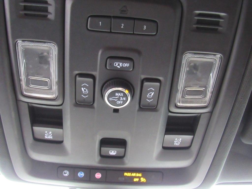 Chevrolet Tahoe  2021