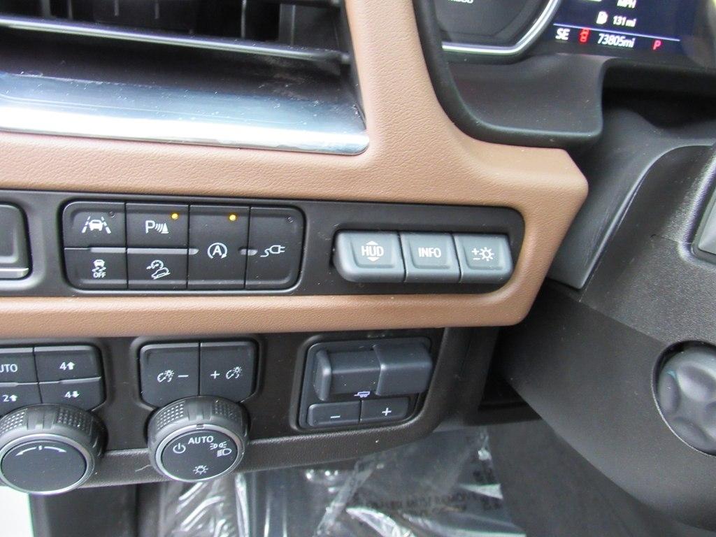 Chevrolet Tahoe  2021