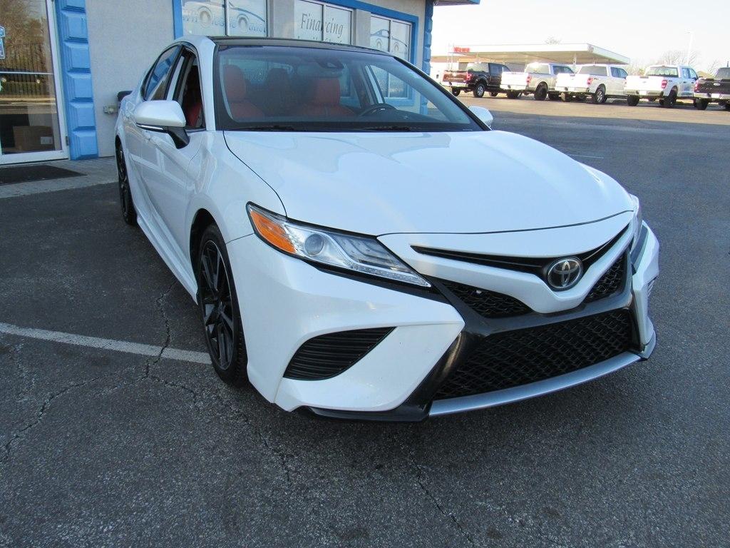 Toyota Camry  2020