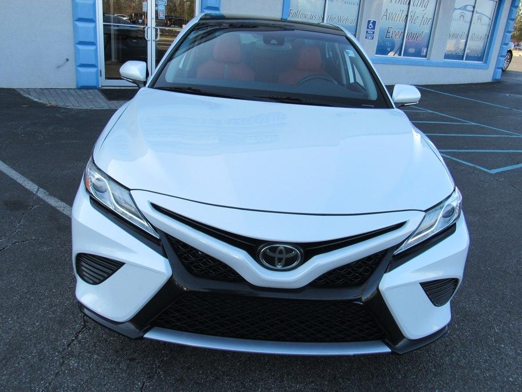 Toyota Camry  2020