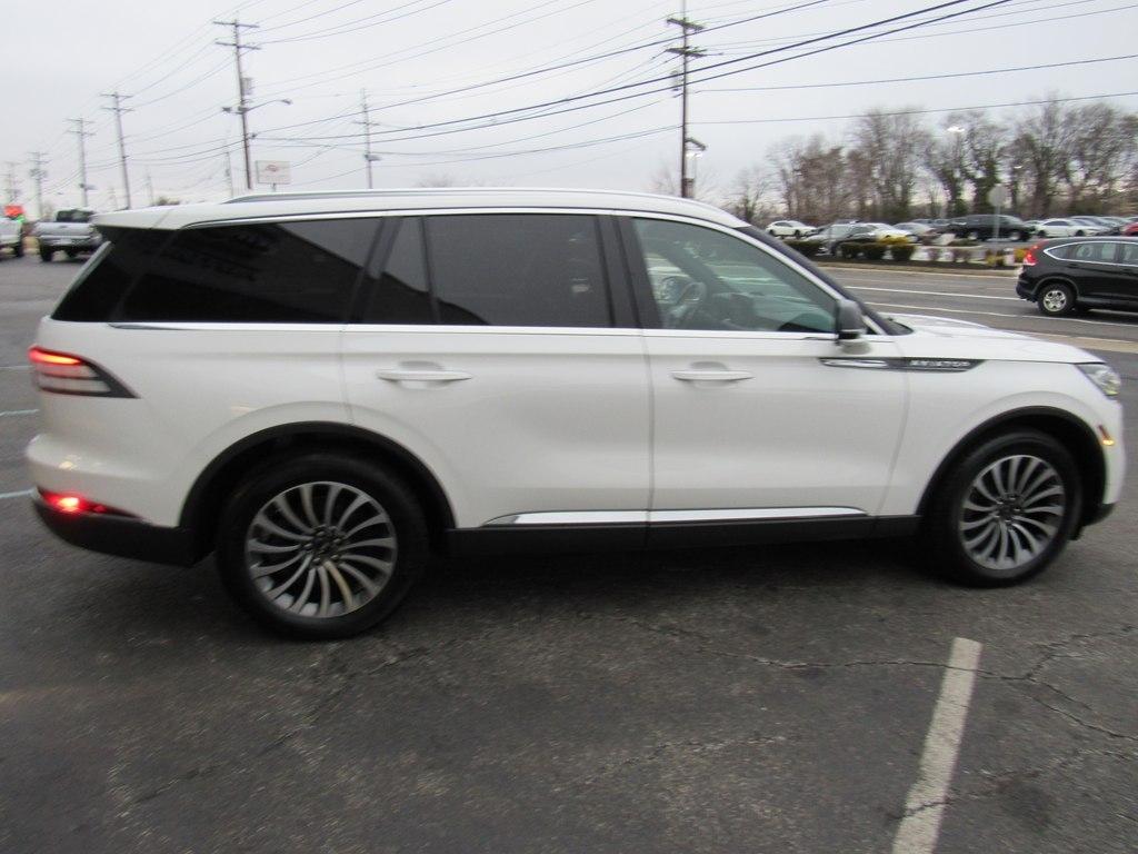 Lincoln Aviator  2020