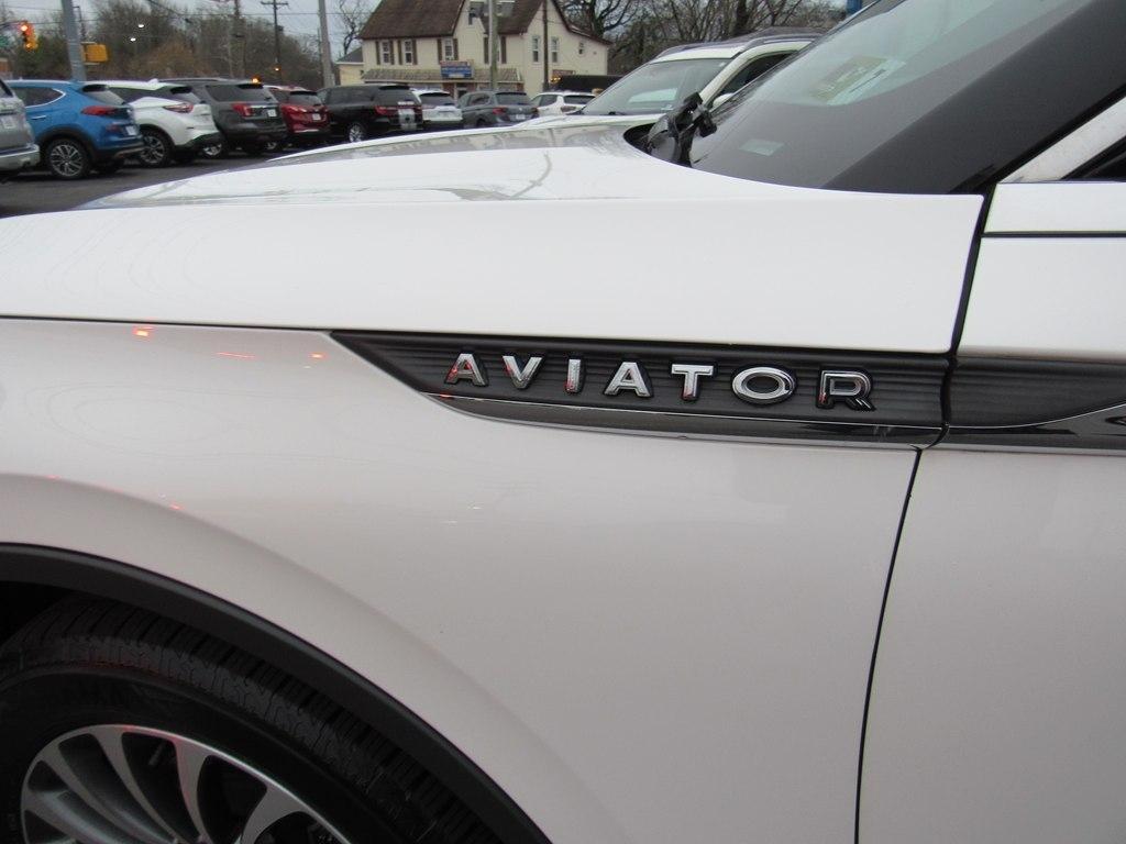 Lincoln Aviator  2020