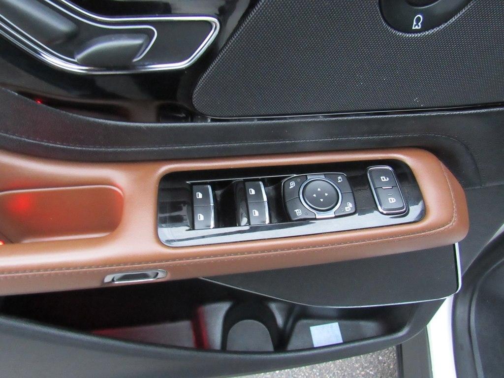 Lincoln Aviator  2020