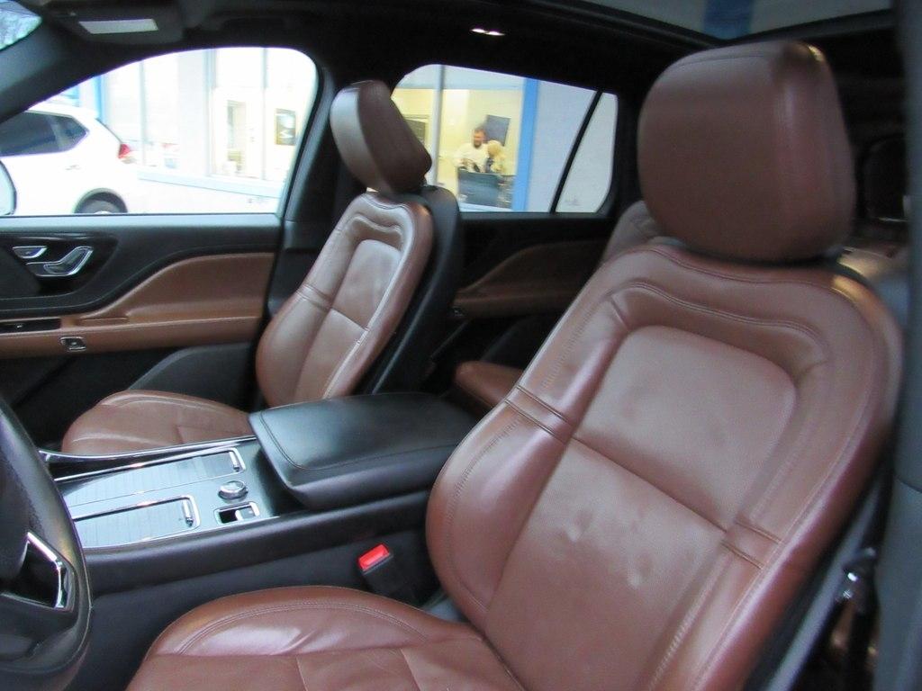 Lincoln Aviator  2020