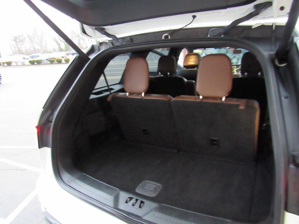 Lincoln Aviator  2020