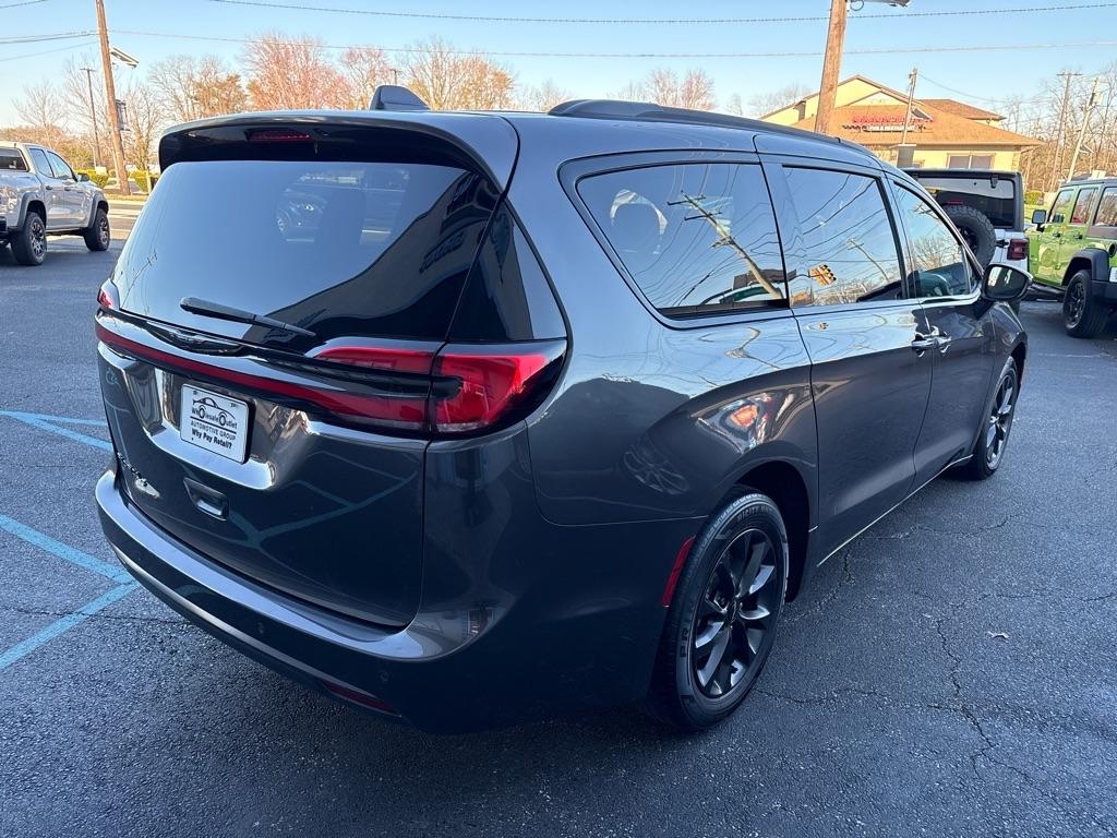 Chrysler Pacifica  2021