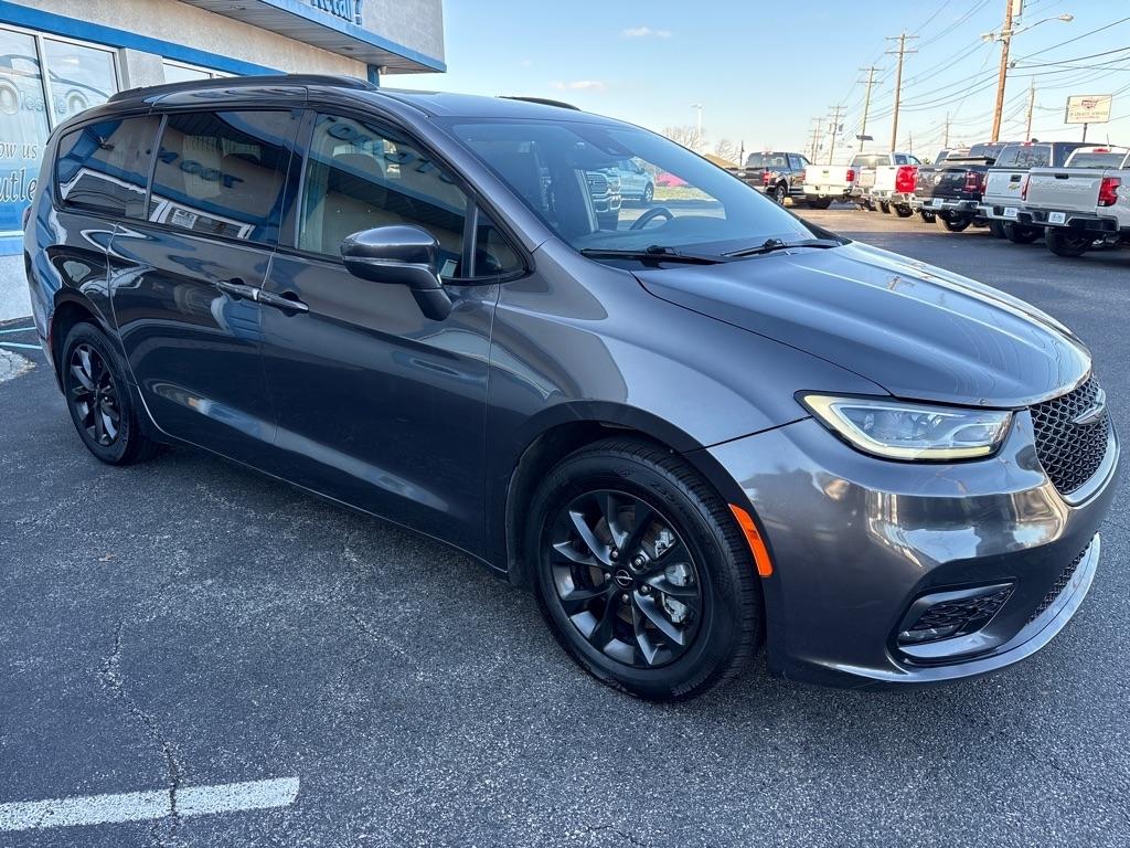 Chrysler Pacifica  2021