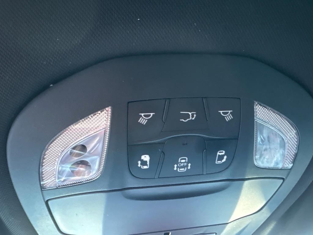 Chrysler Pacifica  2021