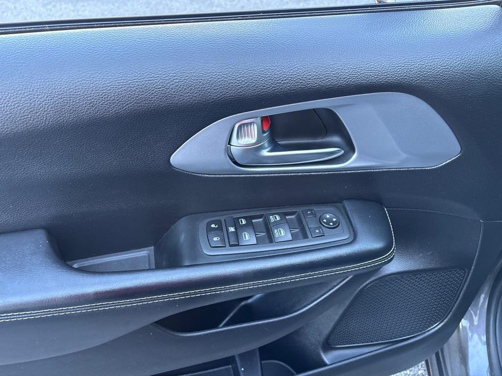 Chrysler Pacifica  2021