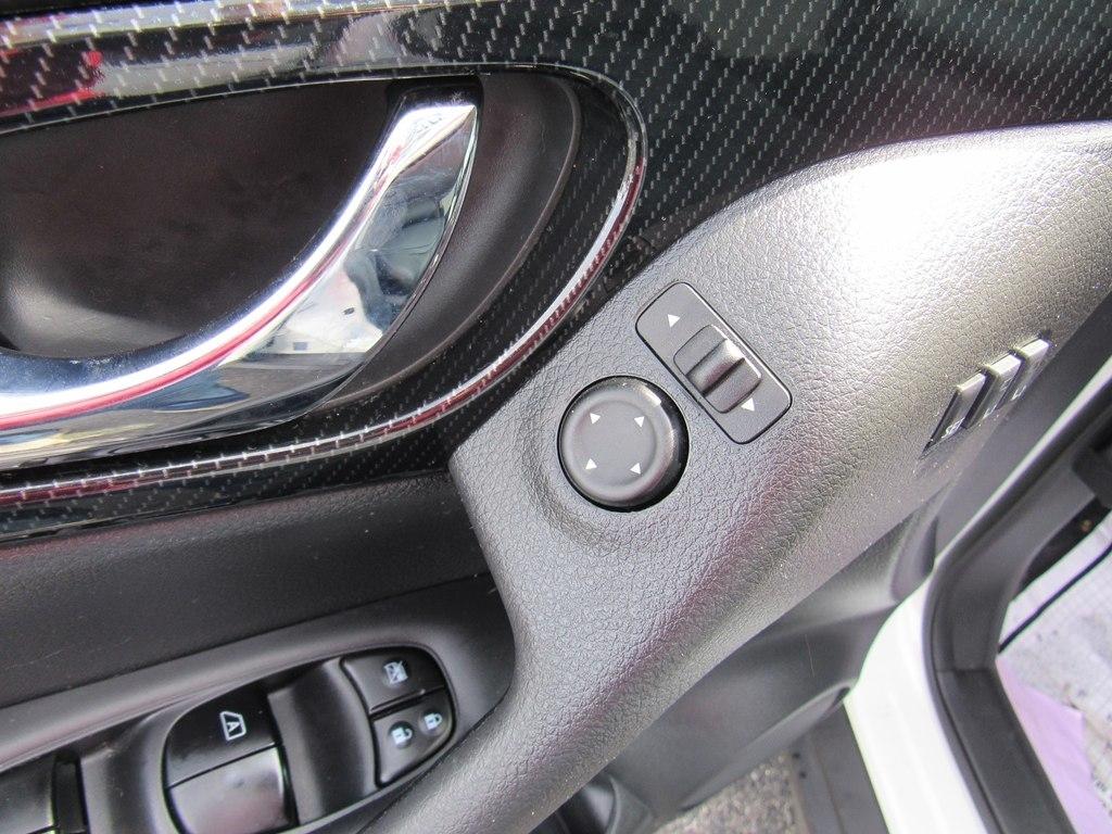 Nissan Rogue Sport  2019