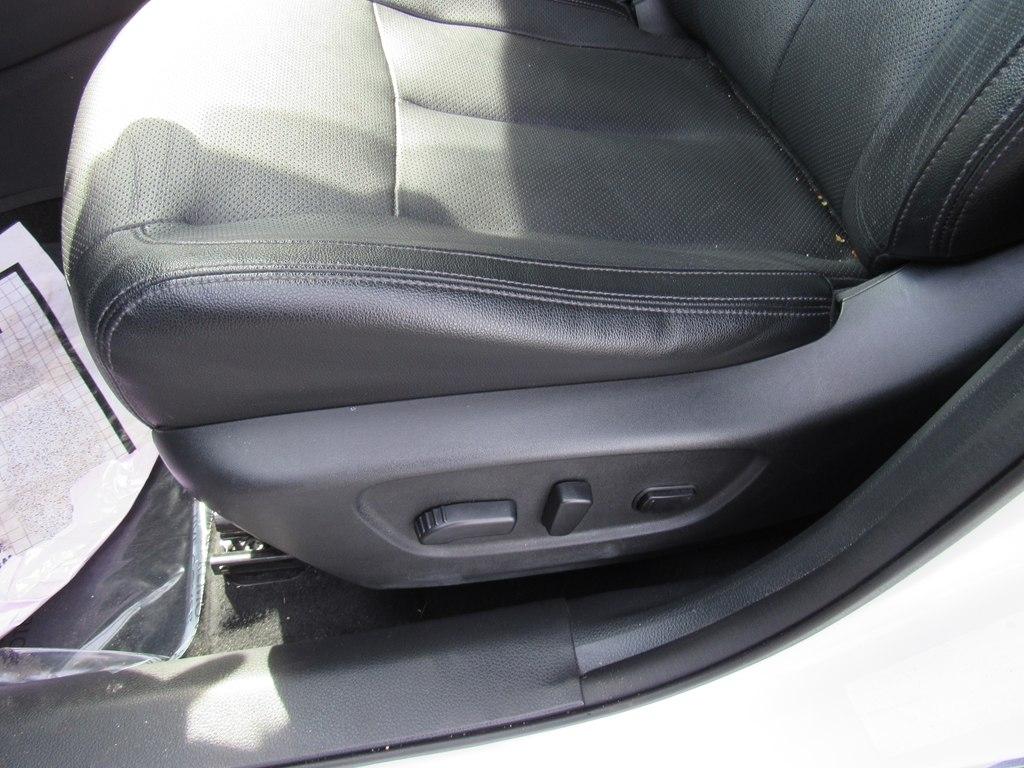 Nissan Rogue Sport  2019