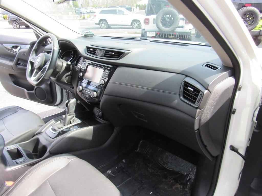 Nissan Rogue Sport  2019