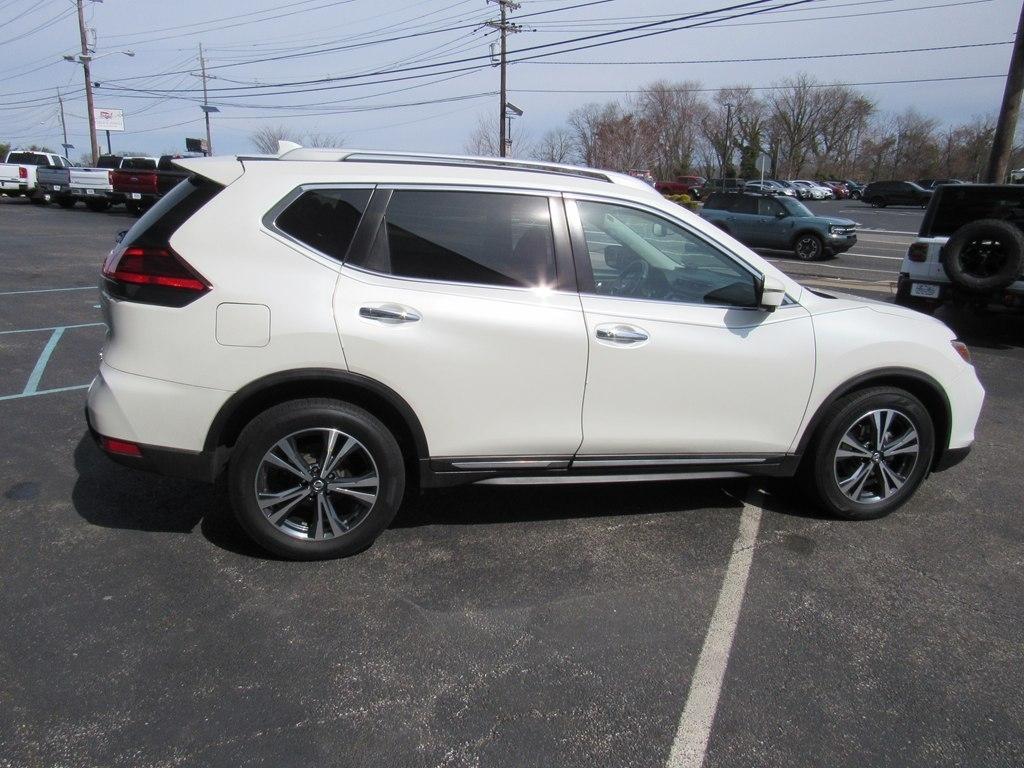 Nissan Rogue Sport  2019