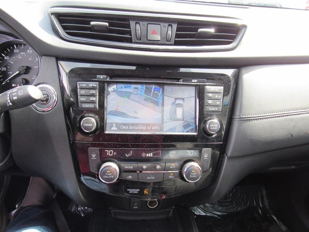 Nissan Rogue Sport  2019