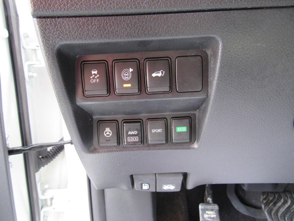 Nissan Rogue Sport  2019