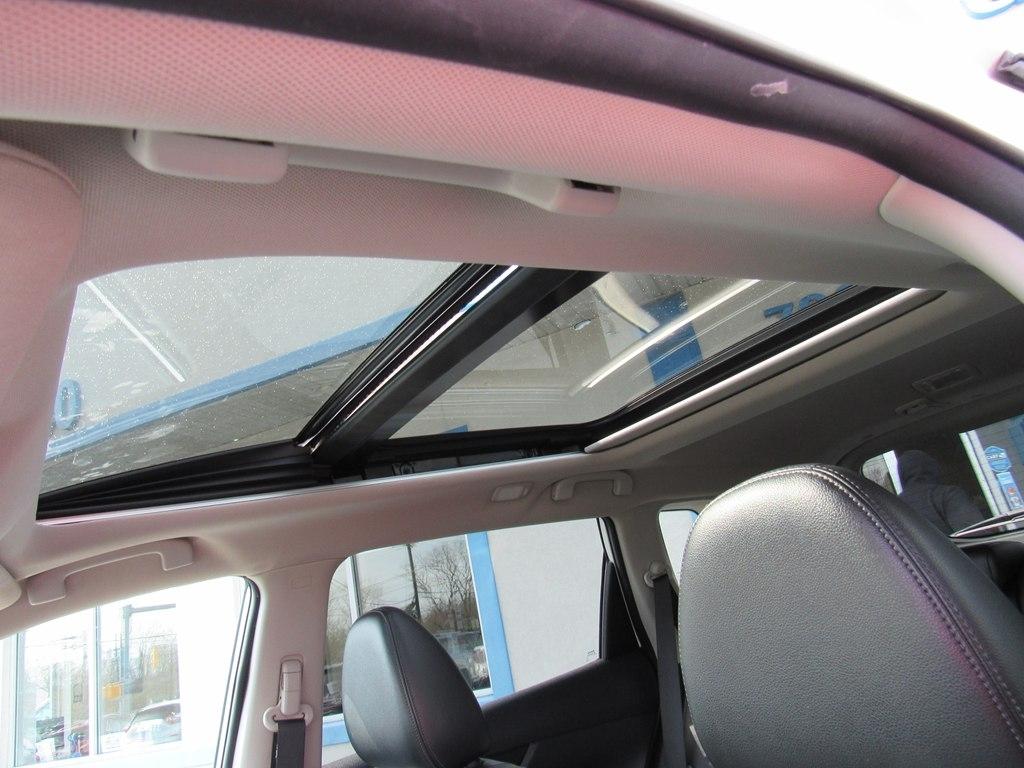 Nissan Rogue Sport  2019