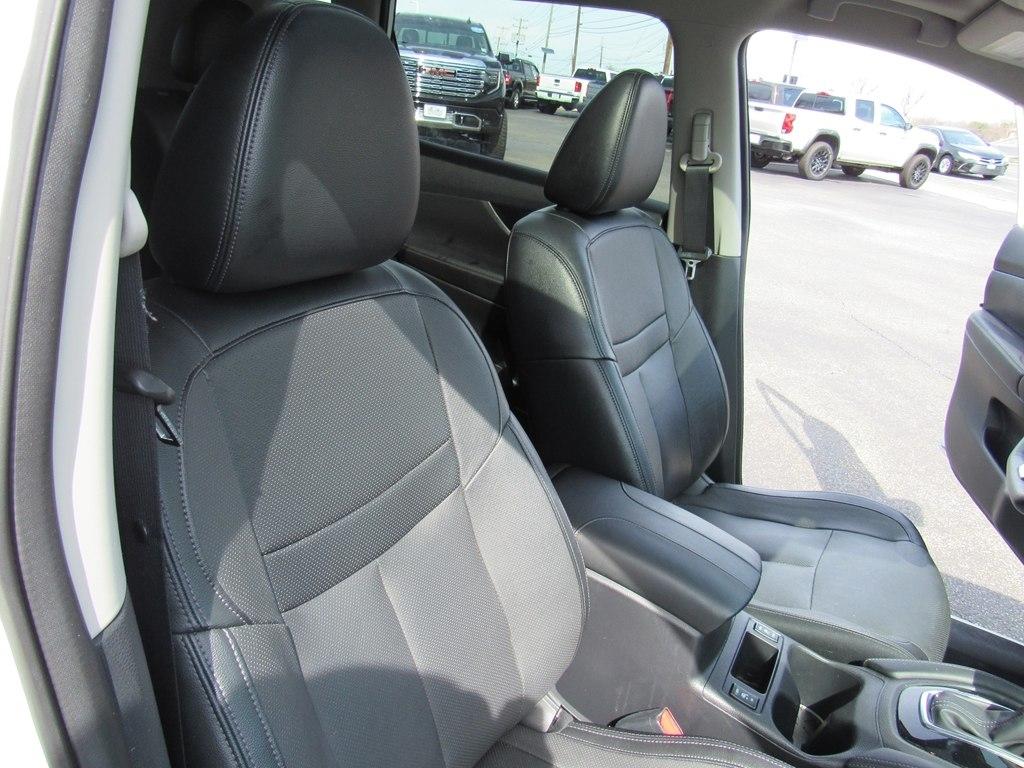 Nissan Rogue Sport  2019